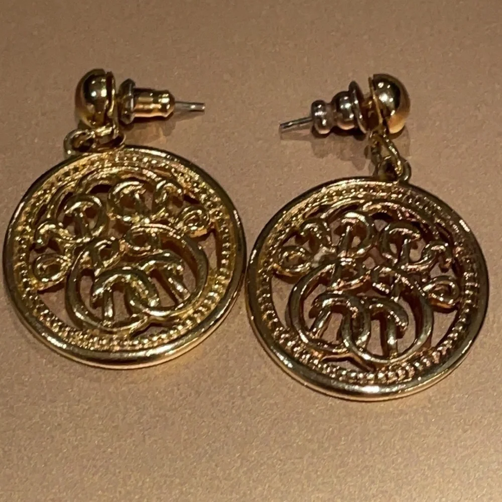 Scroll Design Post Dangle Earrings Gold Round